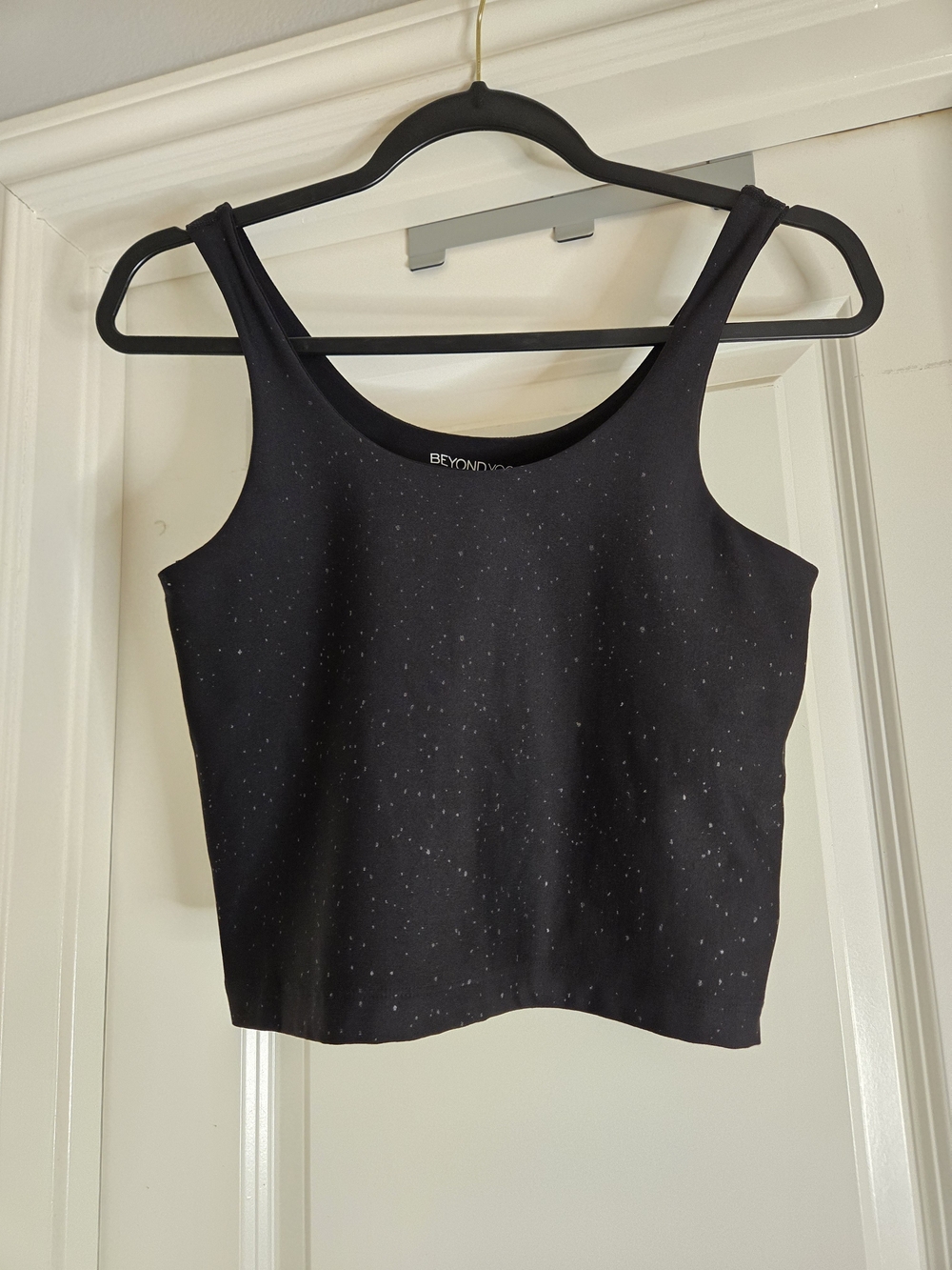 Beyond Yoga Black Speckled Crop Tank Top, Size Medium